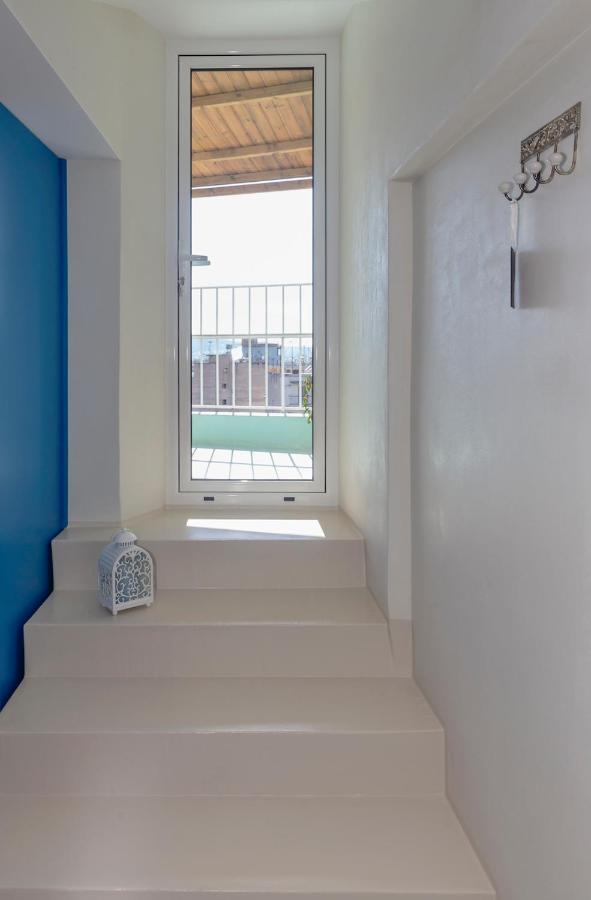 Blue And White Apartment Vipgreece เอเธนส์ ภายนอก รูปภาพ